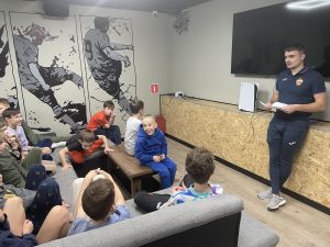 Футбольные сборы на выходные в футбольной школе для детей Школа мяча 21