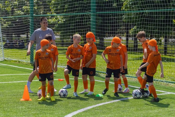 Футбольный лагерь в Сочи 2025 - Школа мяча 18 — крупный размер.jpeg