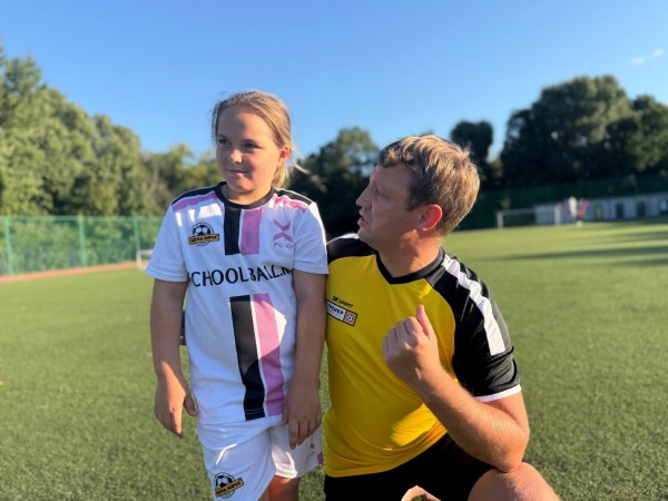 Тренер футбольной школы для детей Школа мяча 18.jpg