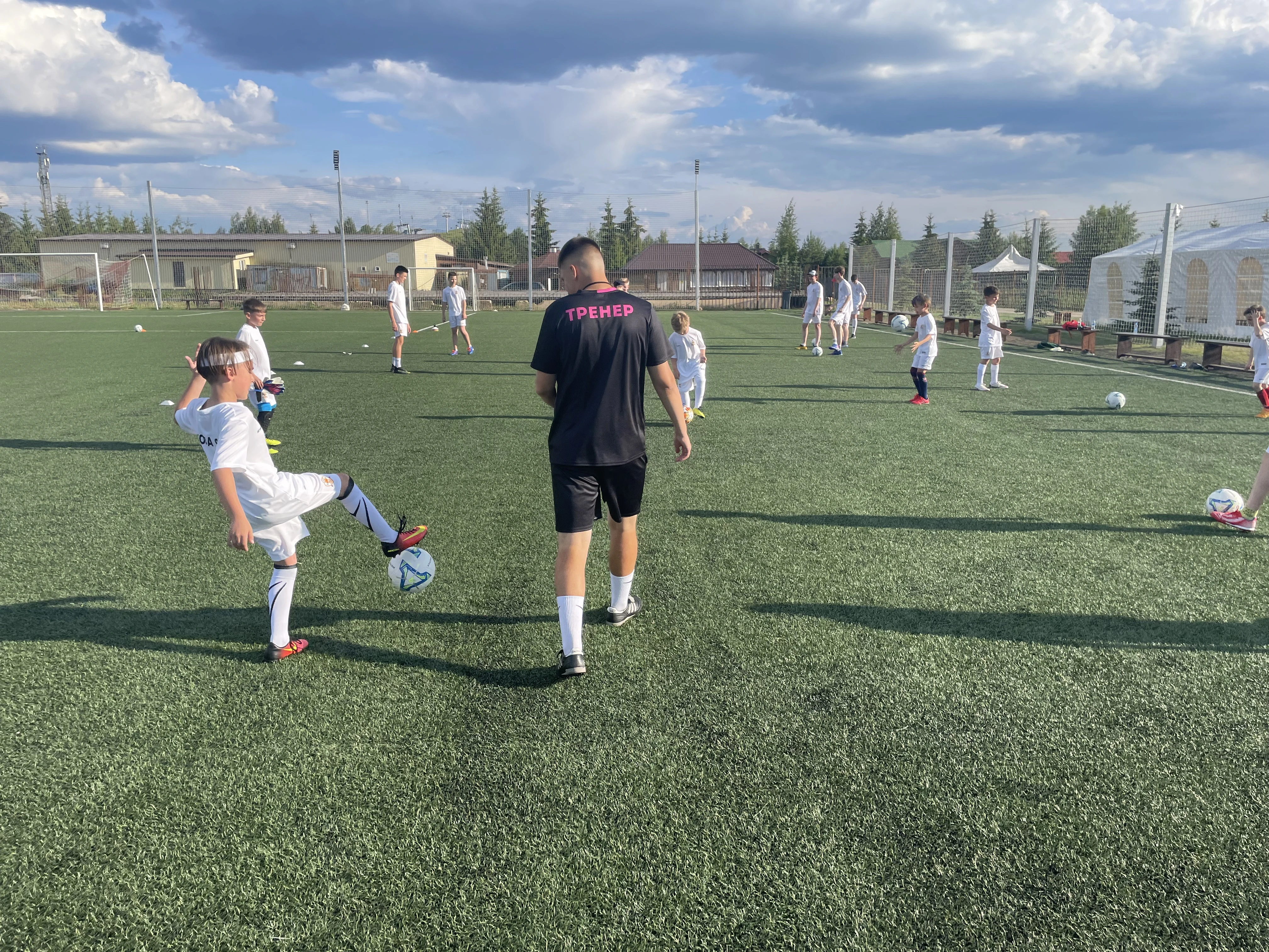 https://schoolball.ru/storage/doc/main_index/683f08576647f.webp