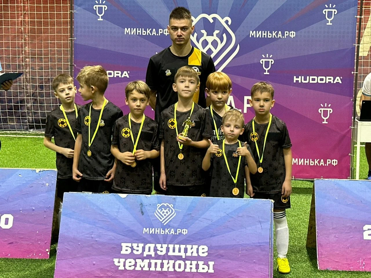https://schoolball.ru/storage/doc/main_index/68406e72a851f.webp