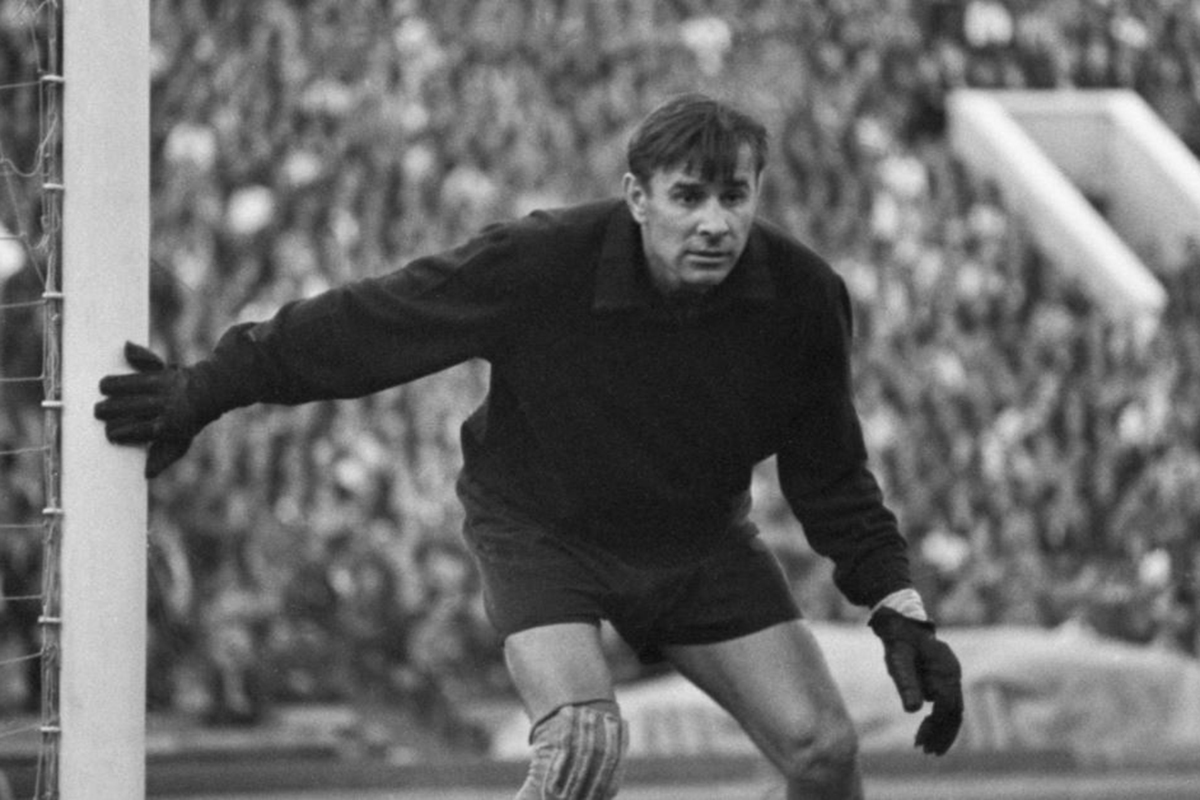 Фото футболиста - вратарь Лев Яшин