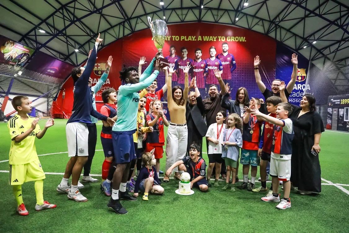 Программа Crossbar Challenge на День рождения ребенка футболиста в Школе мяча